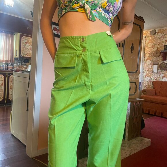 DEADSTOCK 1970s vintage green pleated fake pocket double button flare pants! - Picture 12 of 15